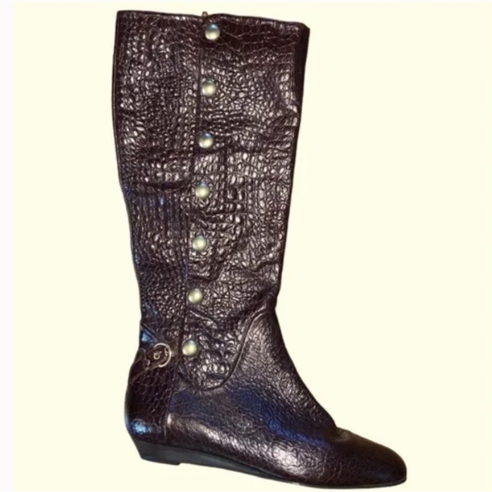 Tall Women's Dark Brown Textured Button Accent Winter Boot